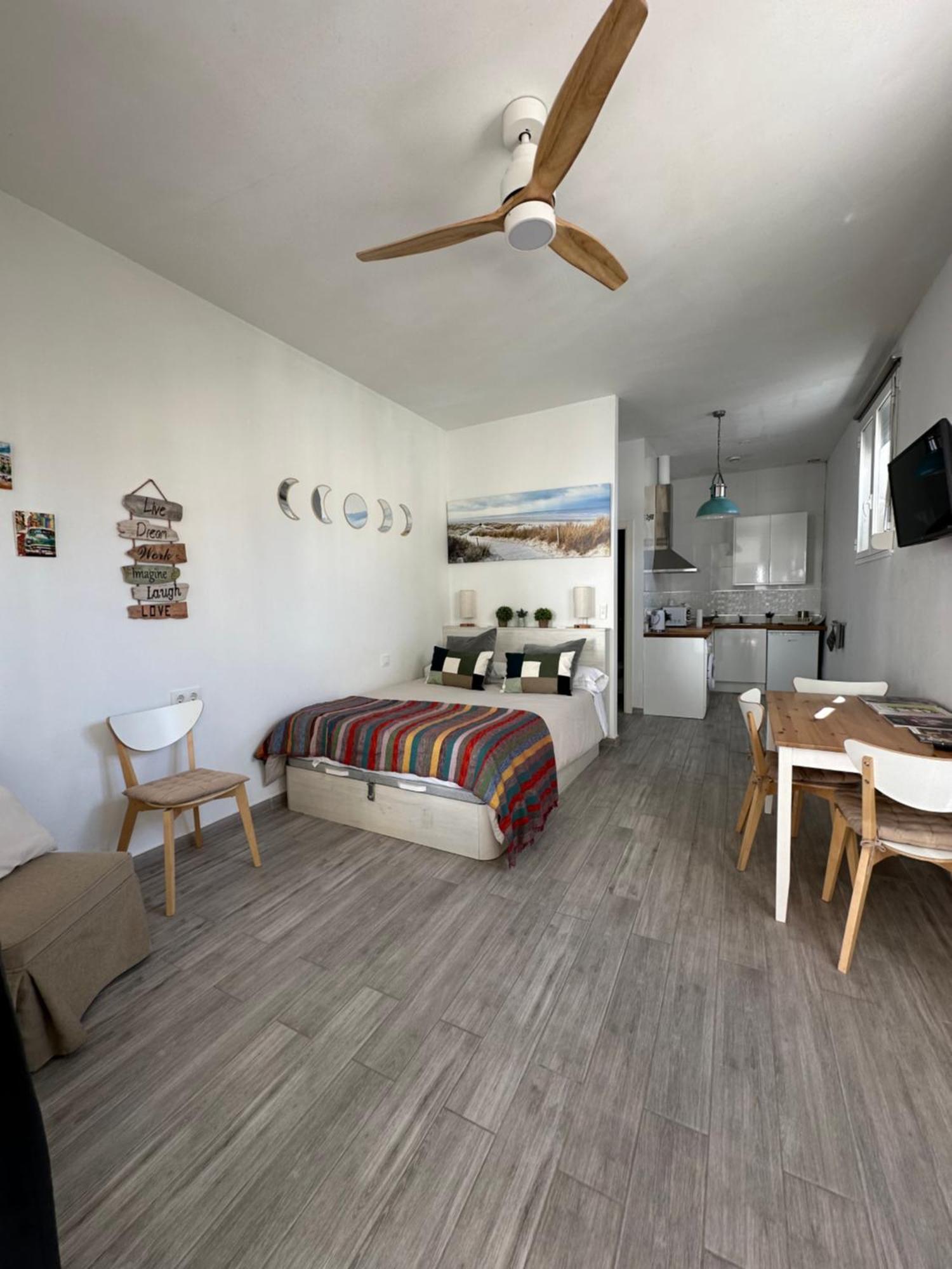 Apartamento “Calma” ตาริฟา ภายนอก รูปภาพ